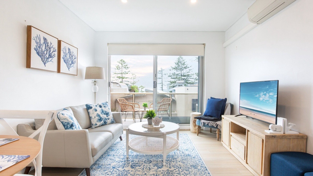 Photo of Livingroom in Dee Why