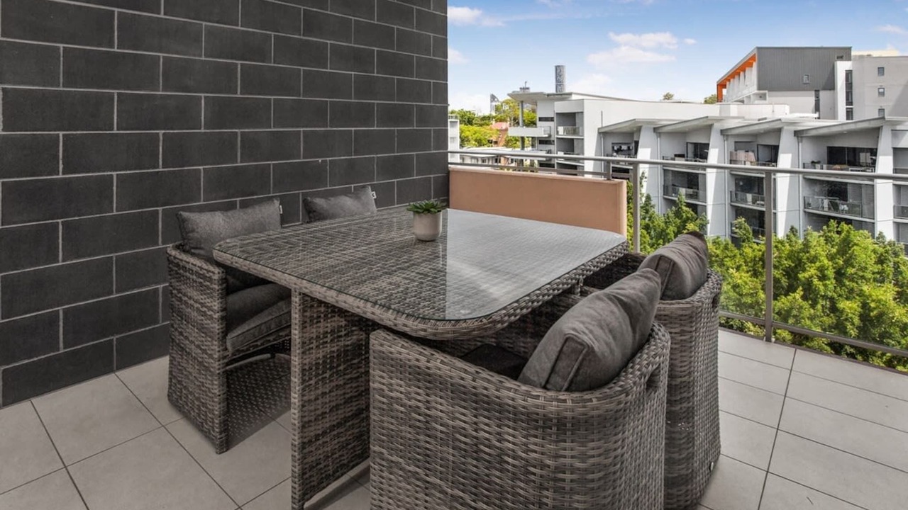 Photo of Others in Kelvin Grove