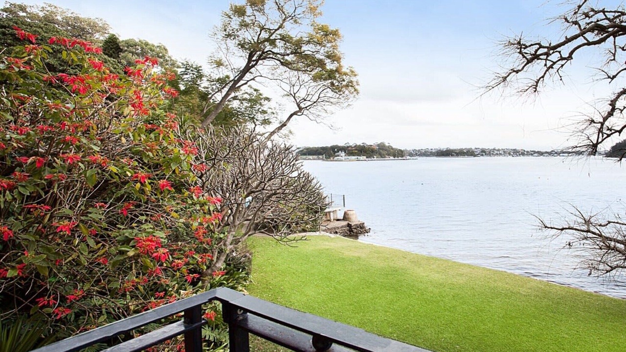 Photo of Others in McMahons Point