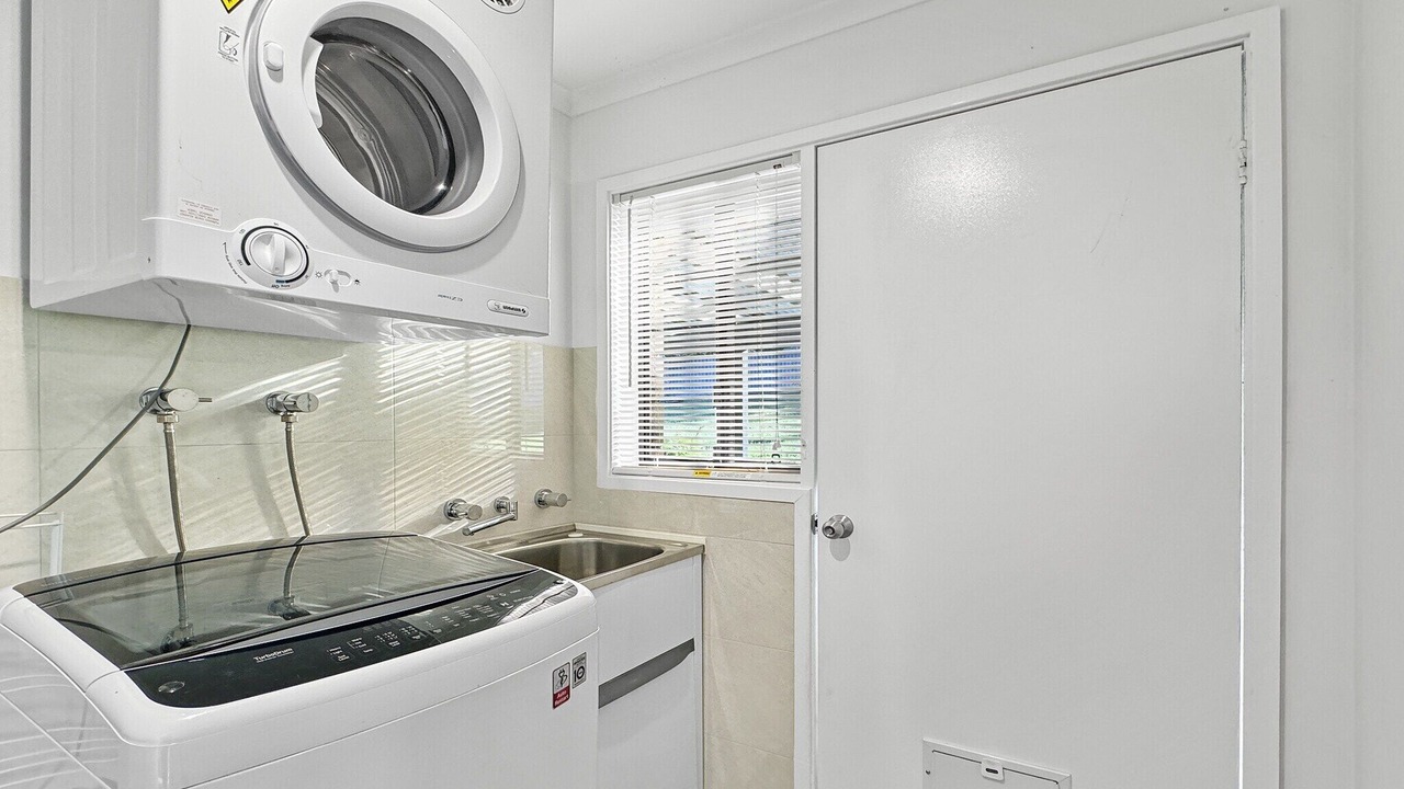 Photo of Bedroom in Surf Beach