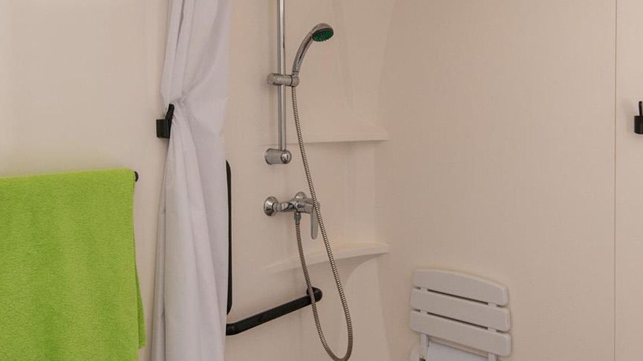 Photo of Bathroom in Saint-Rome-de-Tarn