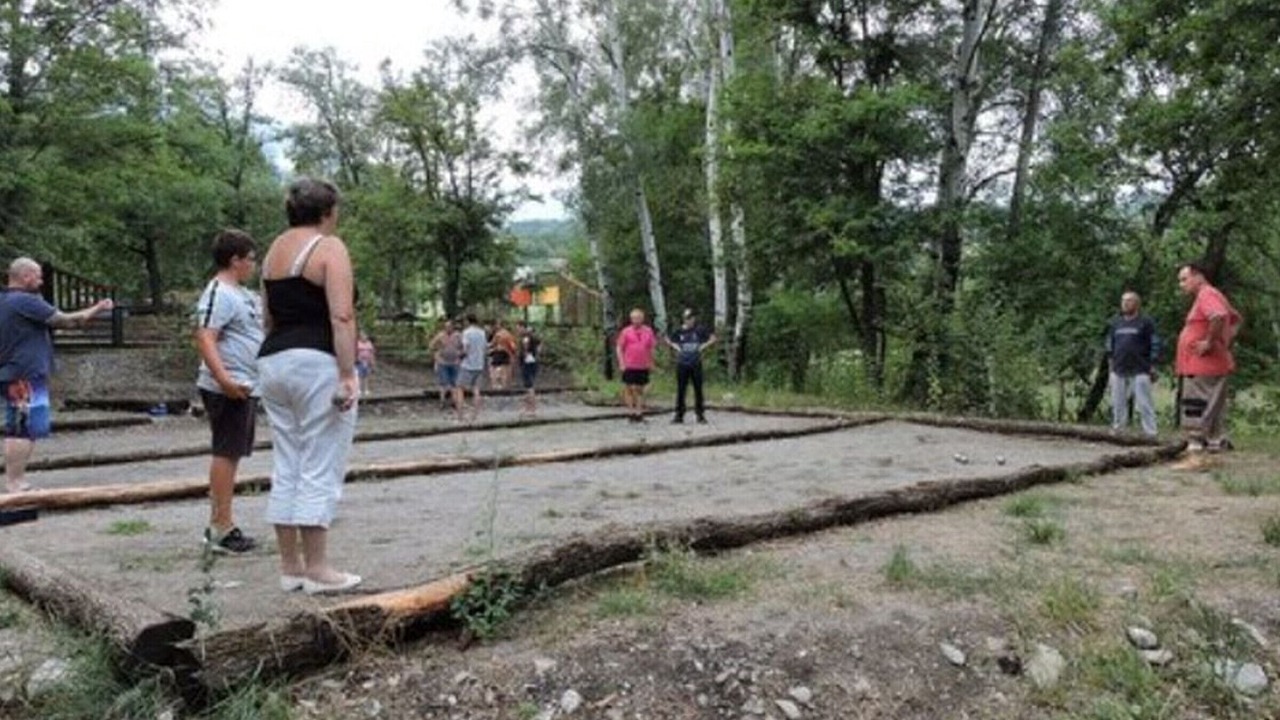 Photo of Others in Neffes