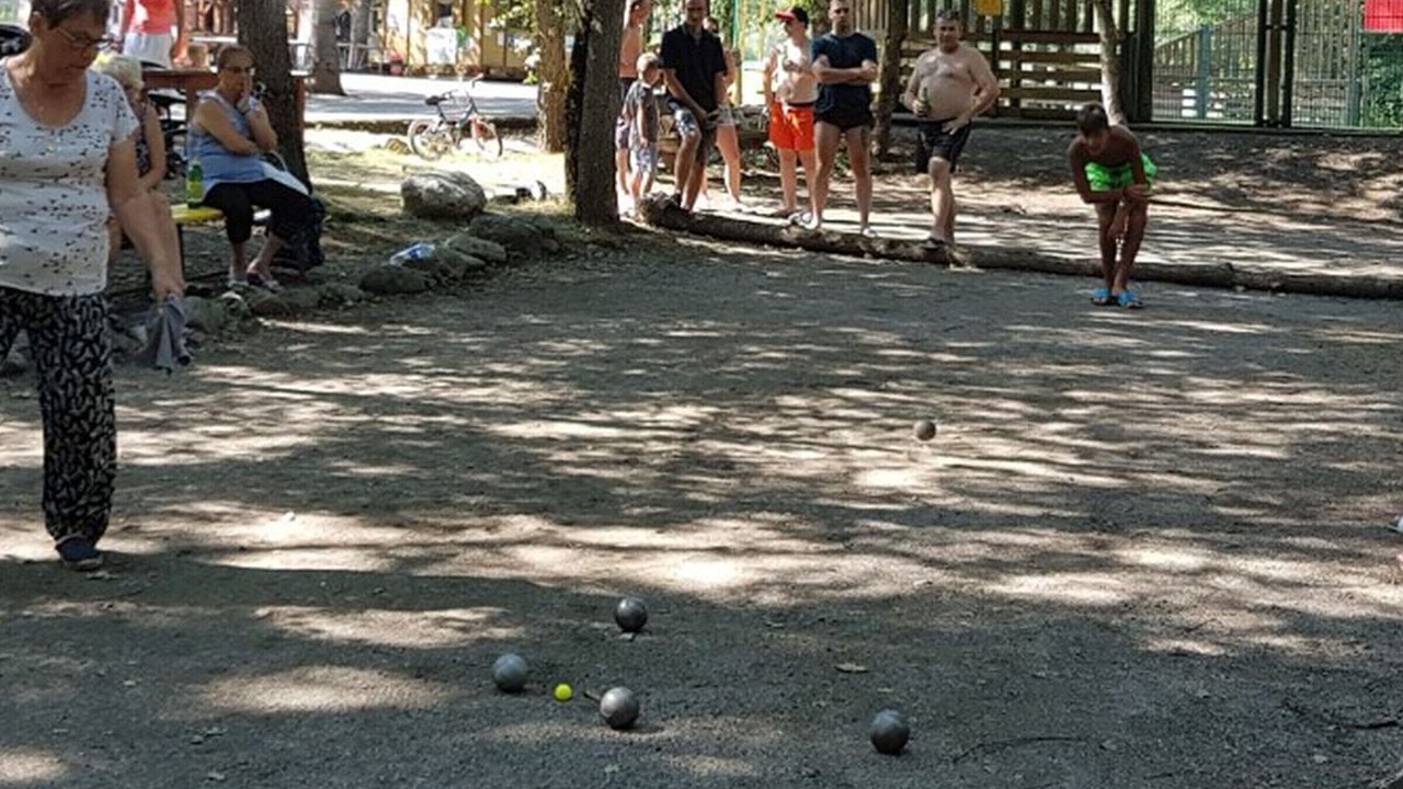 Photo of Others in Neffes