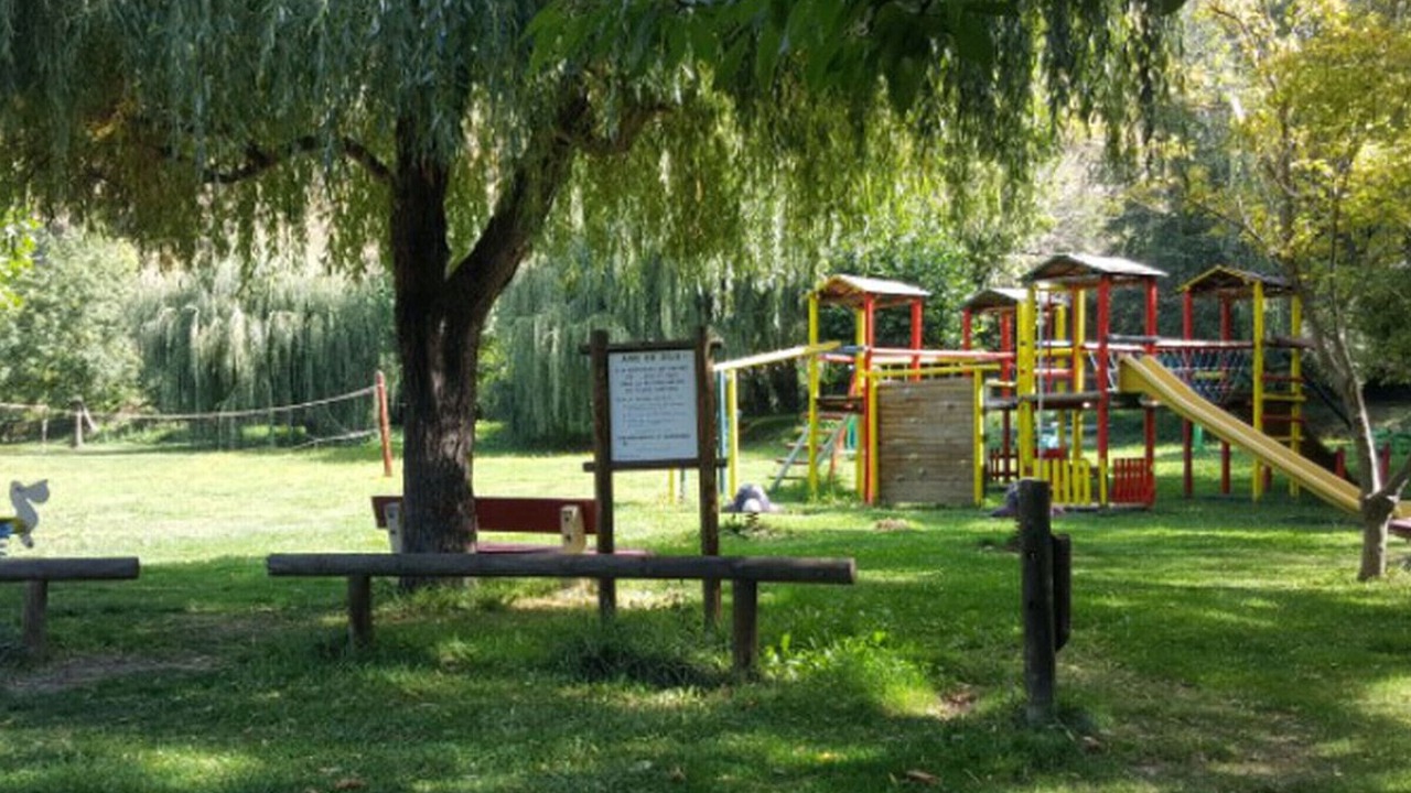 Photo of Others in Estavar