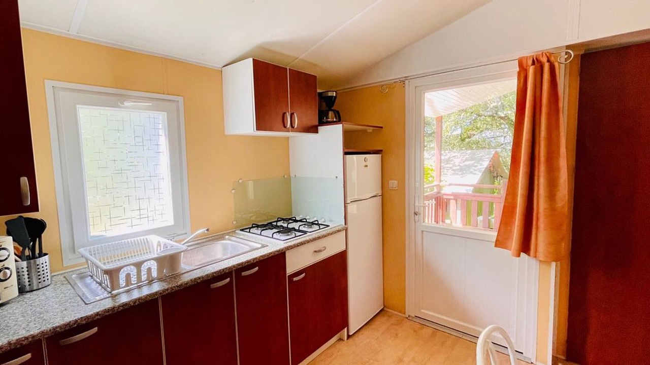 Photo of Kitchen in Camon