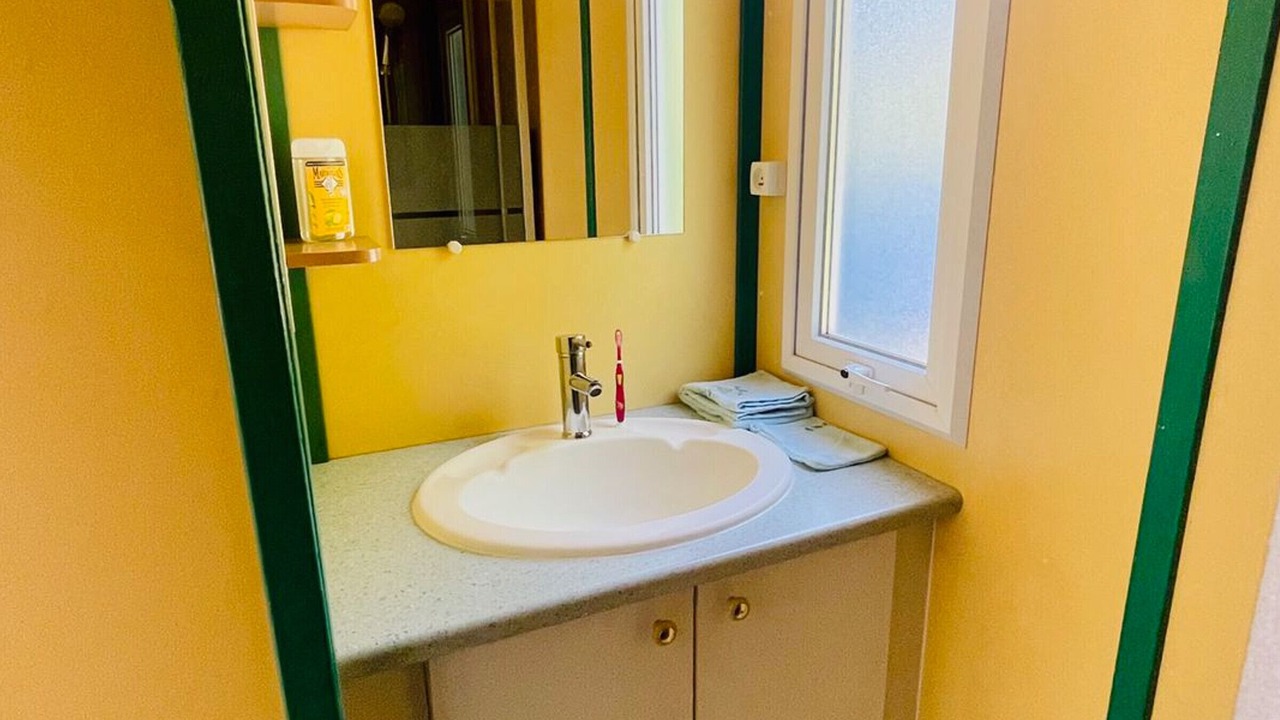 Photo of Bathroom in Camon