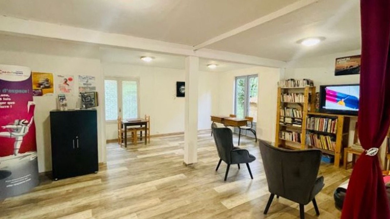 Photo of Others in Camon