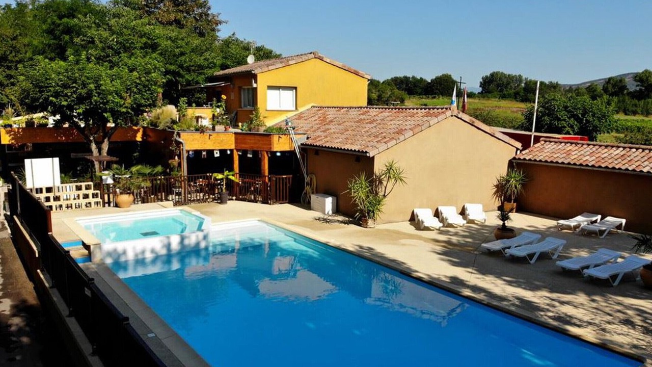 Photo of Outdoor in Salavas