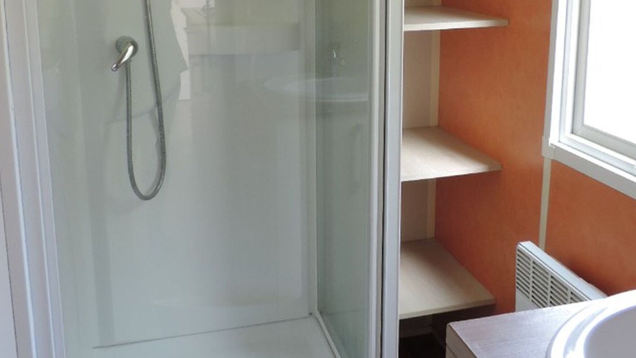 Photo of Bathroom in Illiers-Combray