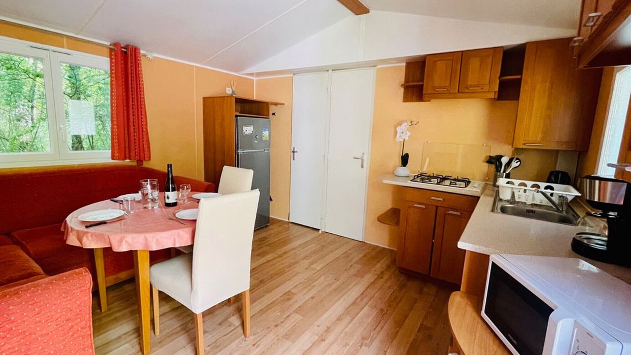 Photo of Kitchen in Camon