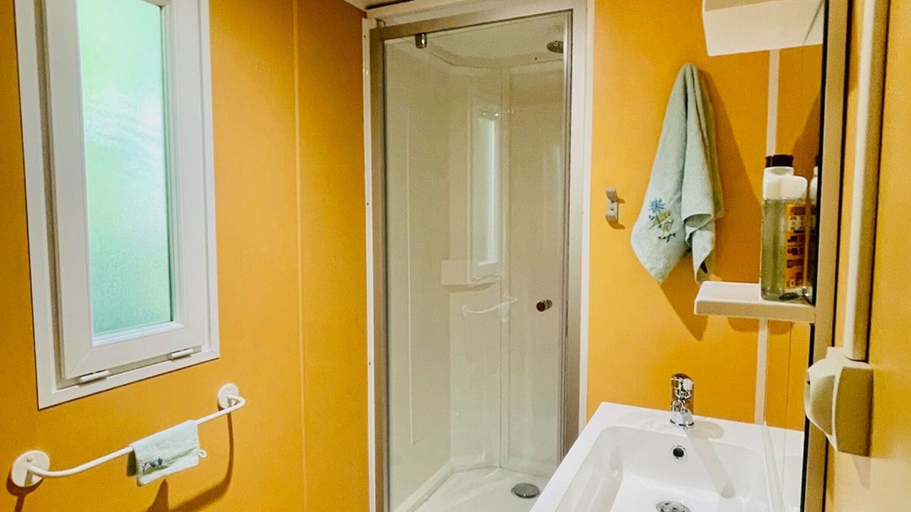 Photo of Bathroom in Camon