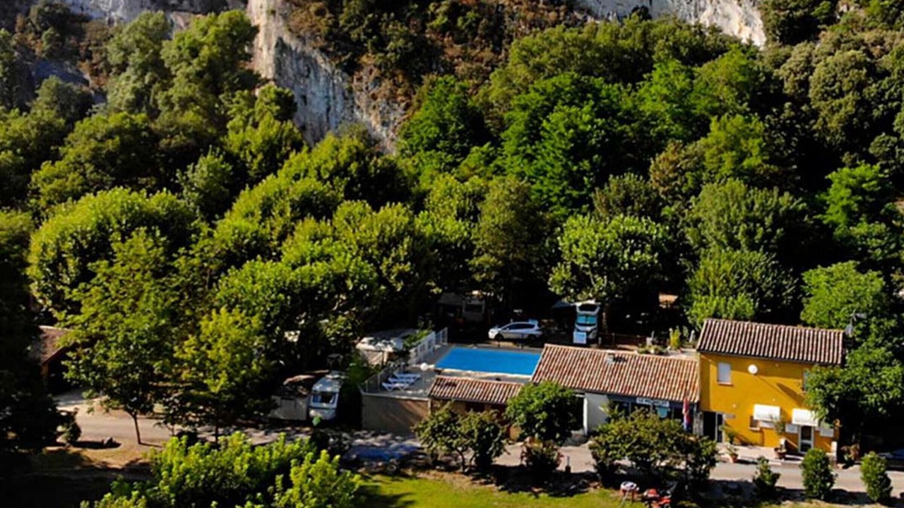 Photo of Outdoor in Salavas