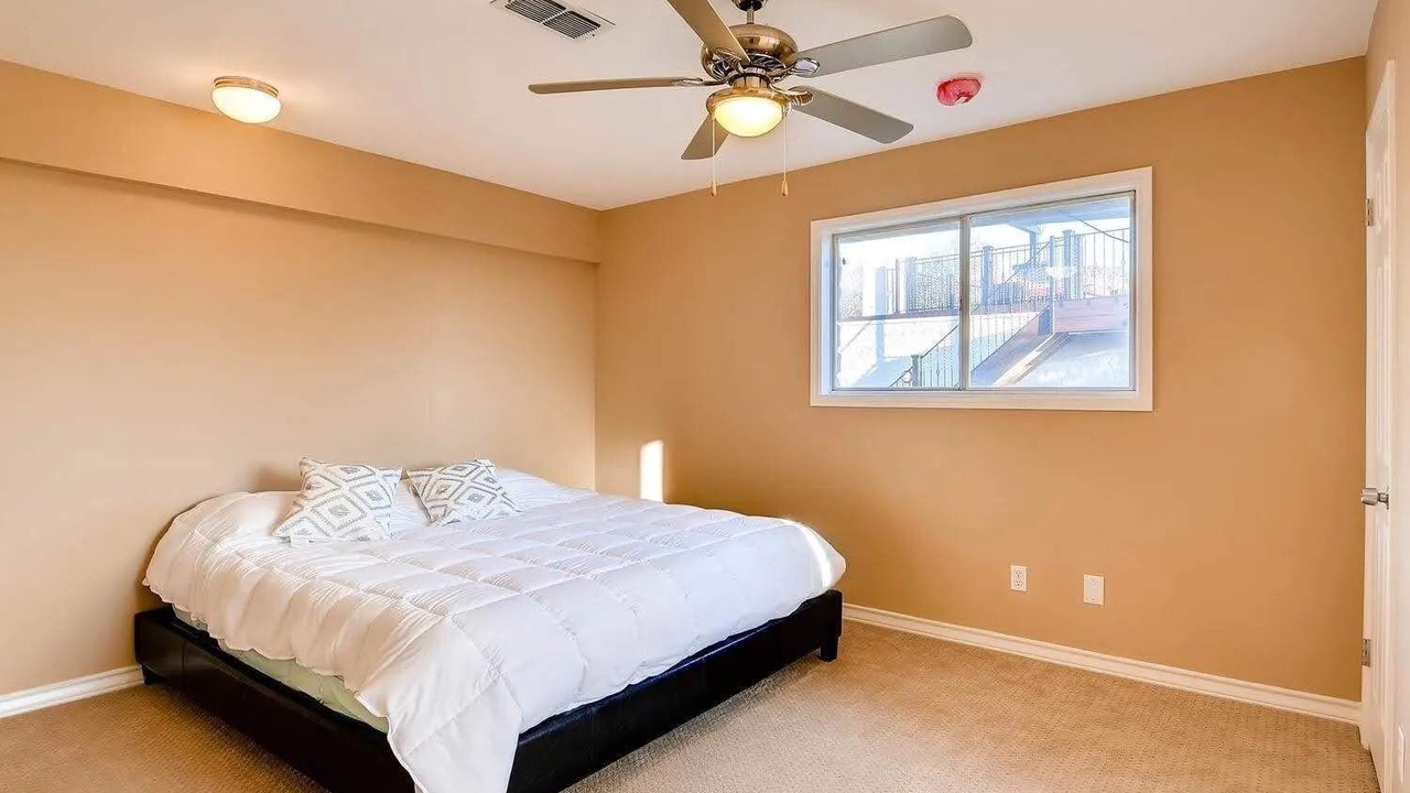 Photo of Bedroom in Lost Creek