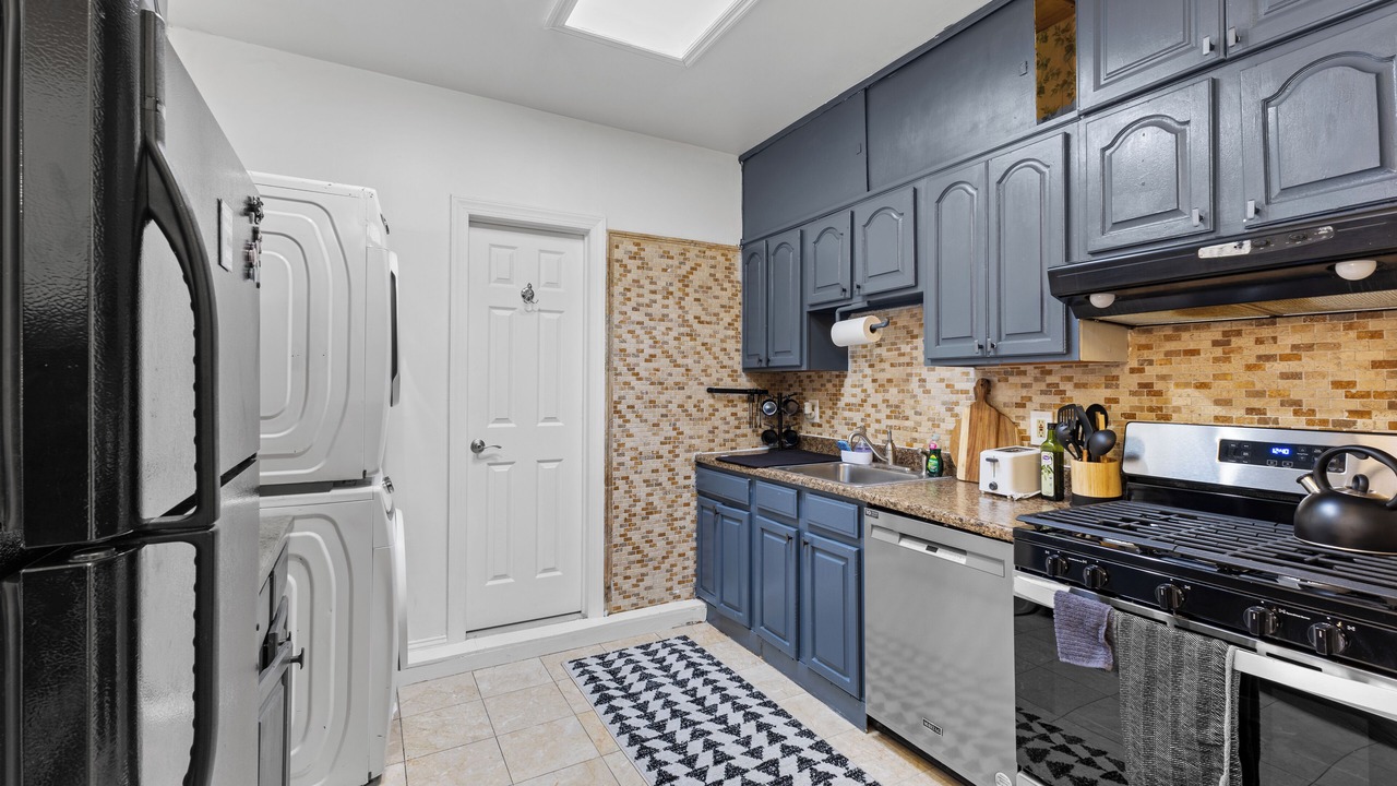 Photo of Kitchen in The Heights