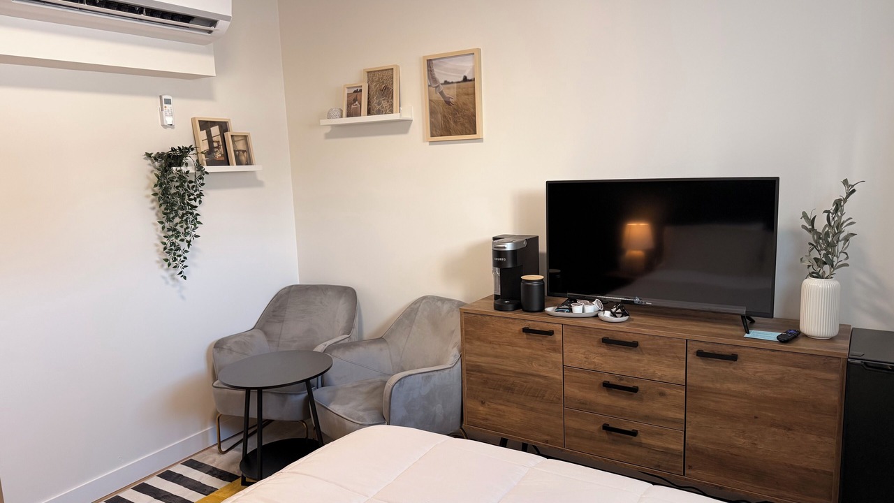 Photo of Bedroom in Winkler