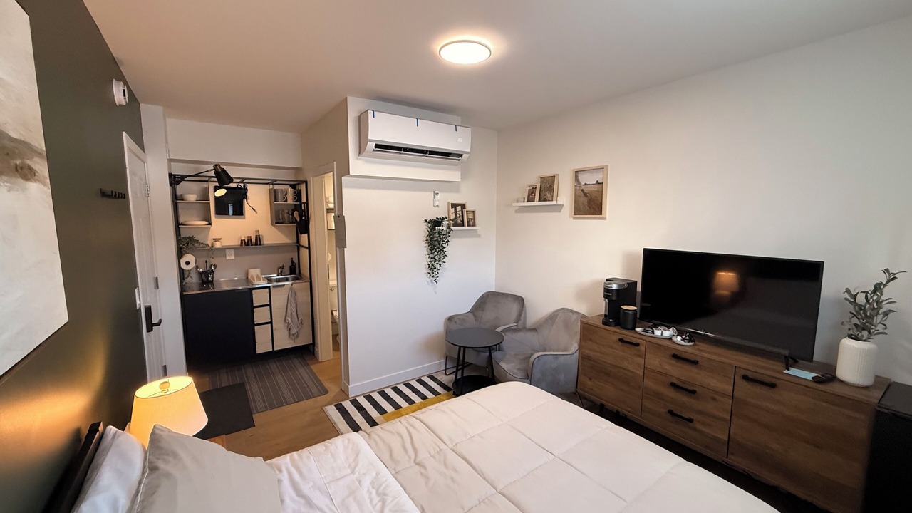 Photo of Bedroom in Winkler