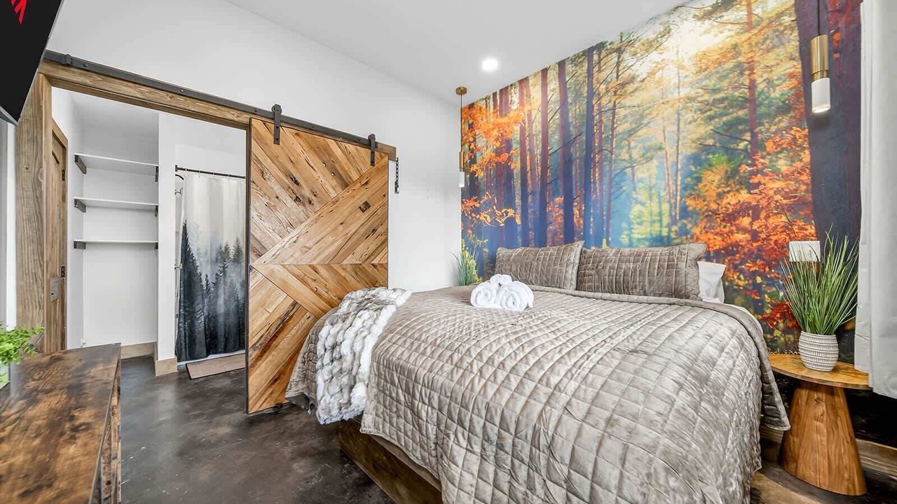 Photo of Bedroom in Saluda