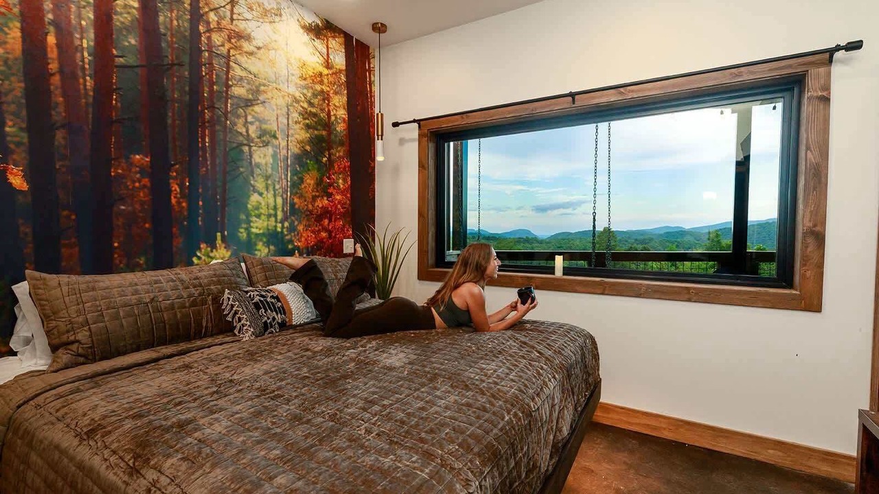 Photo of Bedroom in Saluda