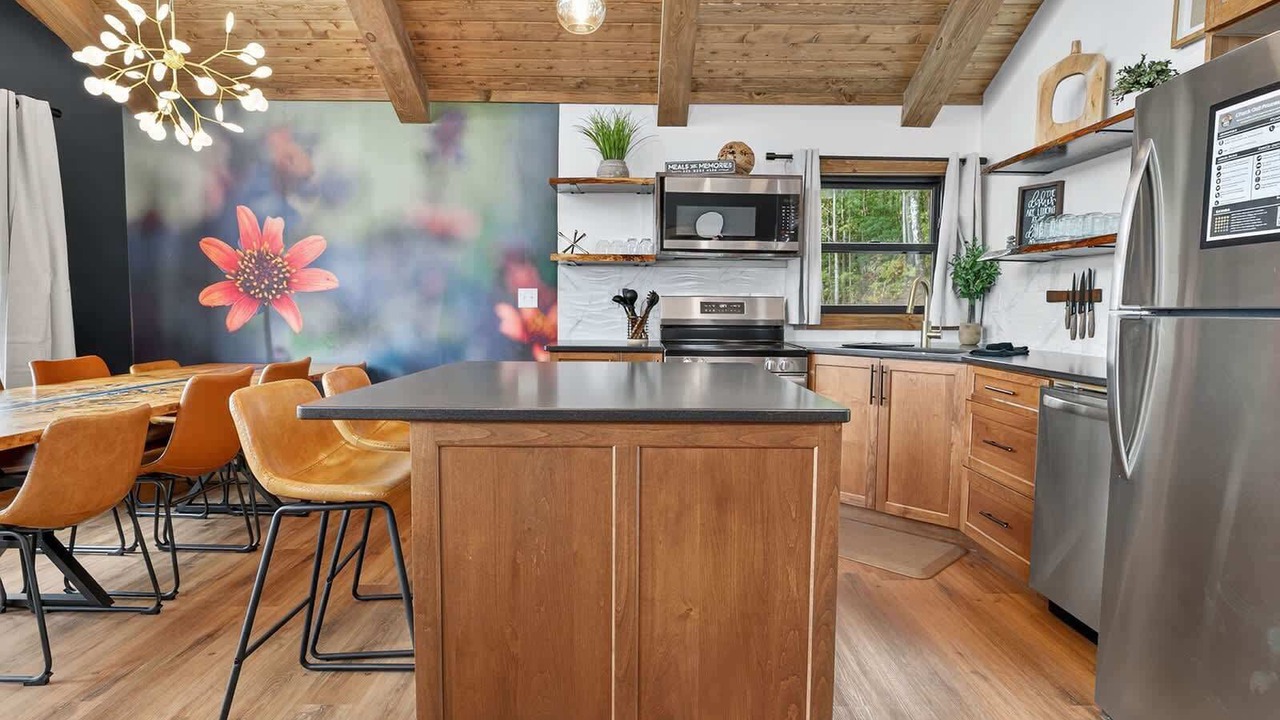 Photo of Kitchen in Saluda