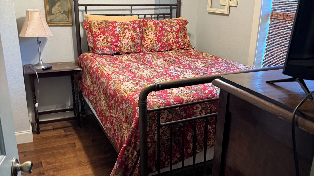 Photo of Bedroom in Boswell