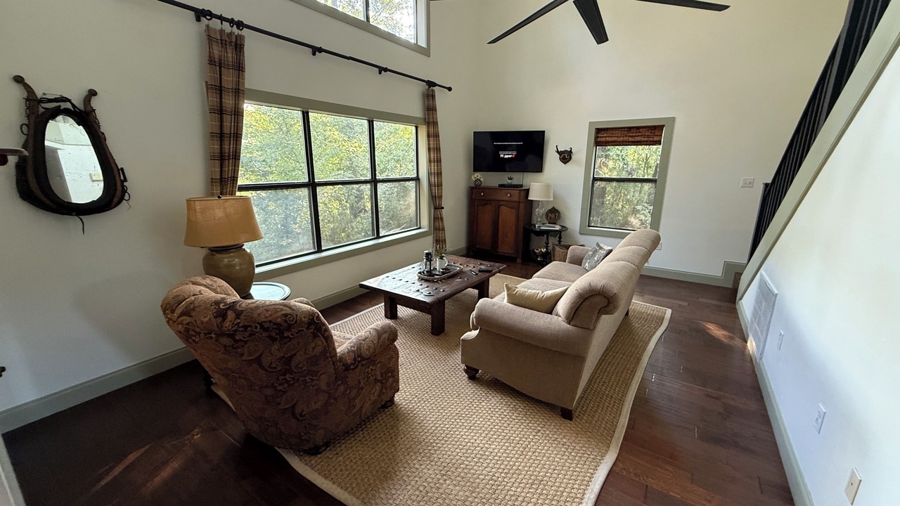 Photo of Livingroom in Boswell