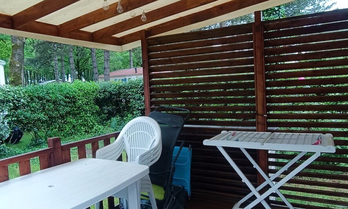 Photo of Patio Balcony in La Boissiere-de-Montaigu