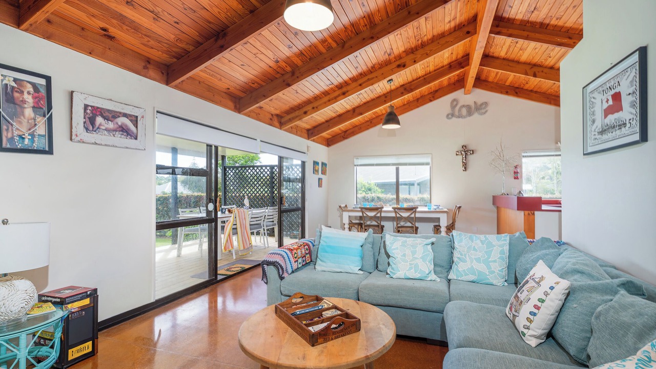 Photo of Livingroom in Hahei