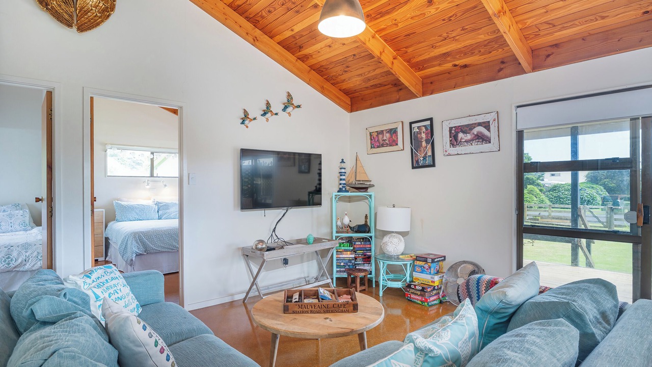 Photo of Livingroom in Hahei