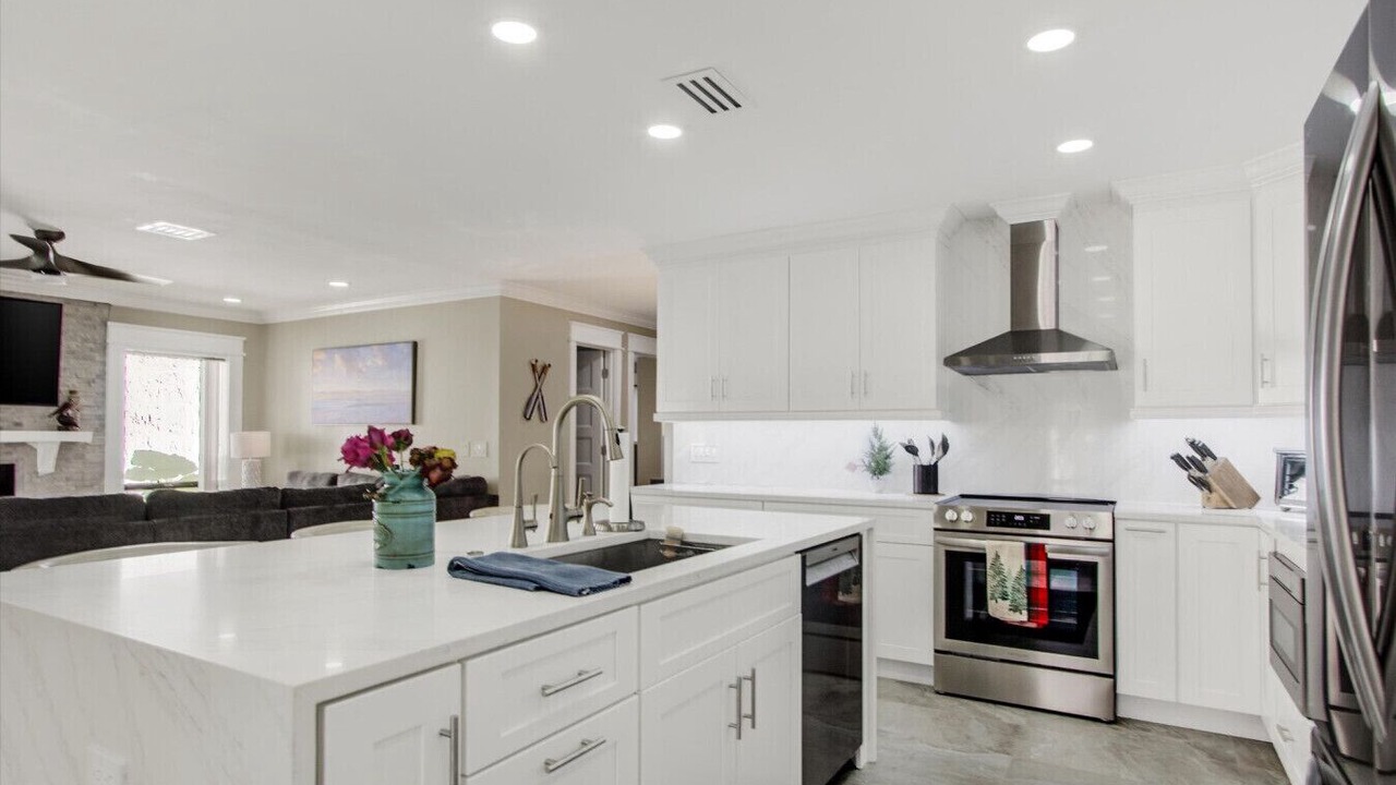 Photo of Others in University