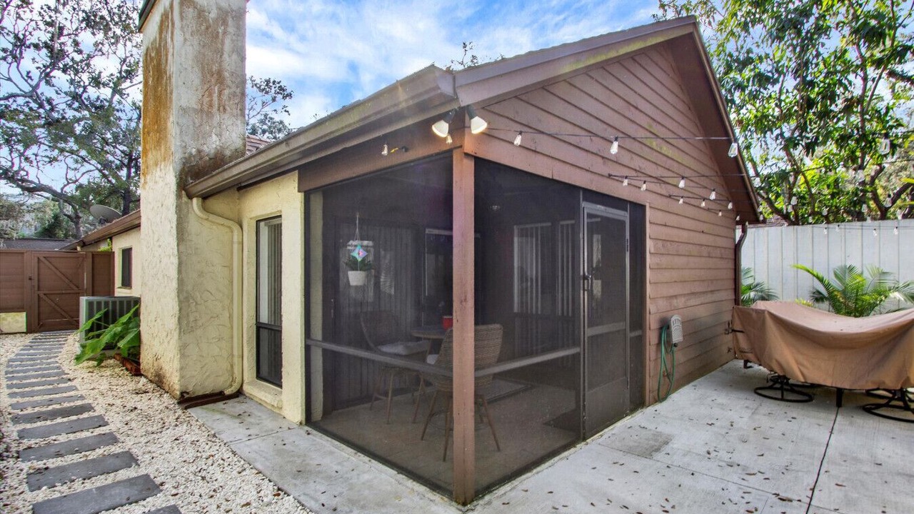 Photo of Outdoor in University