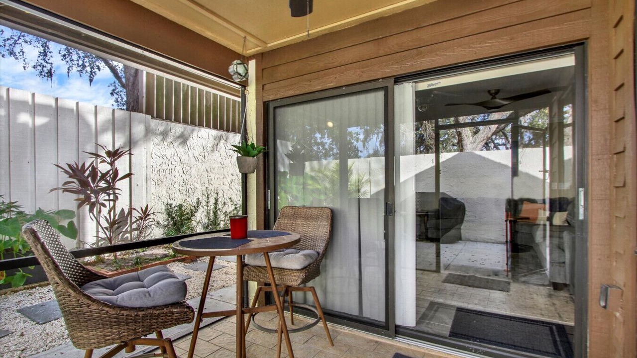 Photo of Others in University