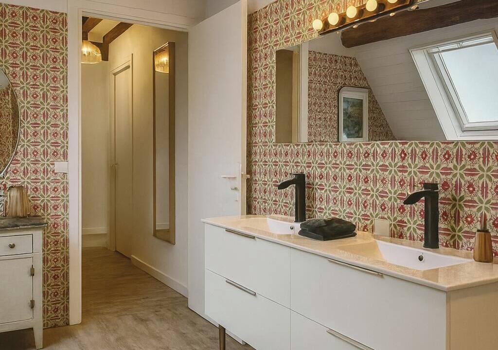 Photo of Bathroom in La Vieux-Rue