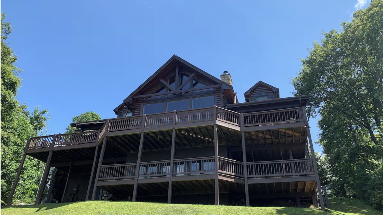 Photo of Outdoor in Pisgah Forest