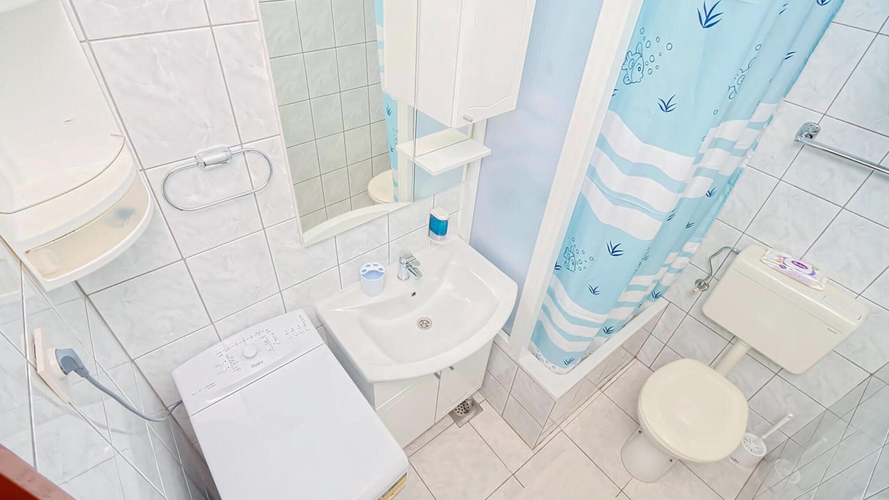 Photo of Bathroom in Blato