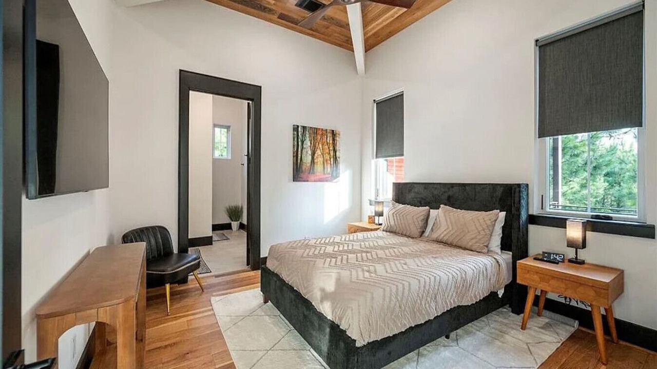 Photo of Bedroom in Broken Bow