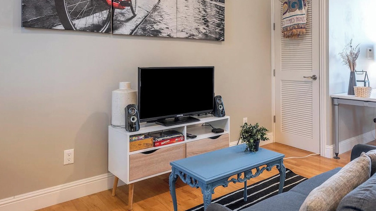 Photo of Livingroom in North Central