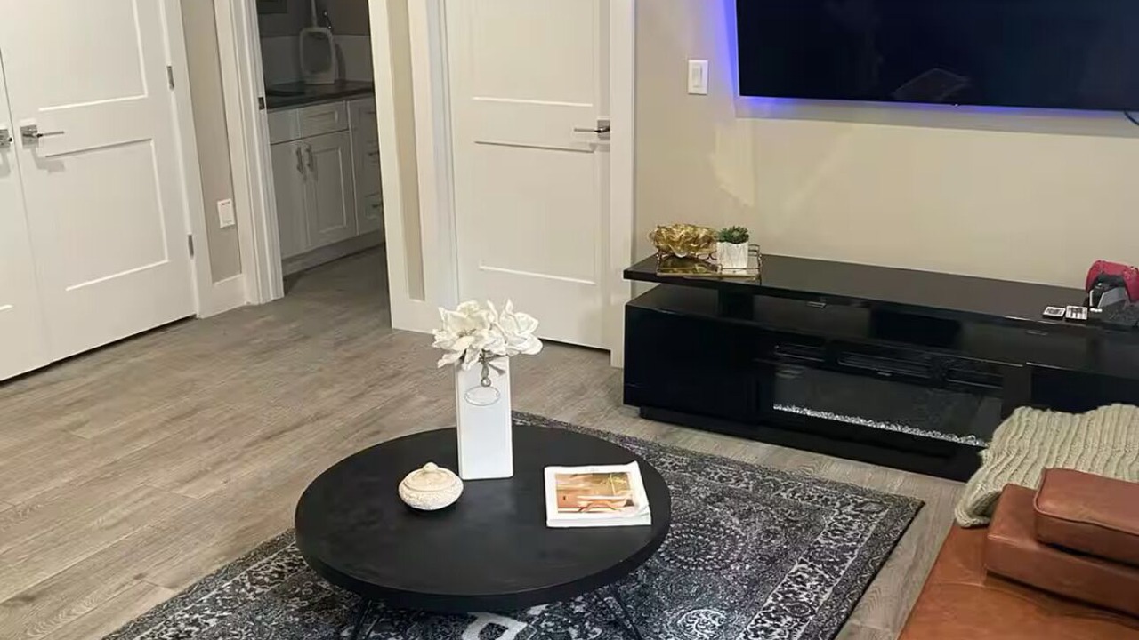 Photo of Livingroom in Palisades Park