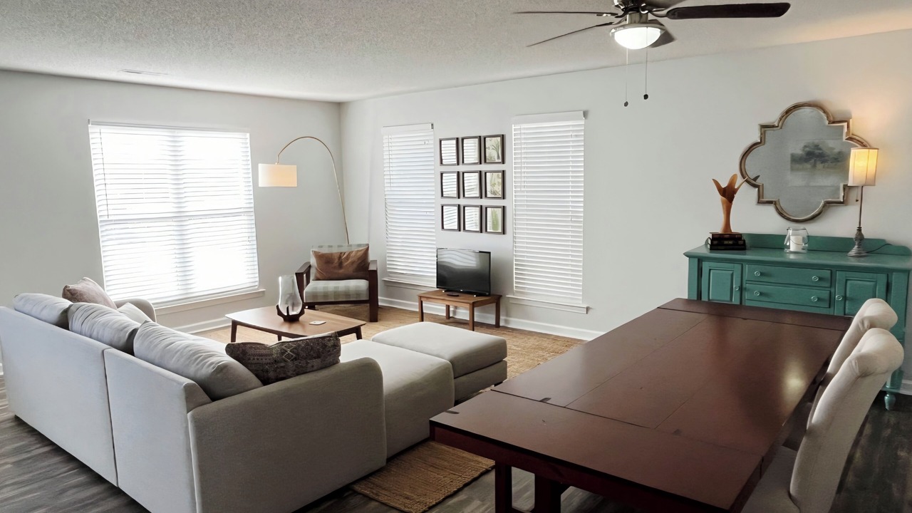 Photo of Livingroom in Westminster