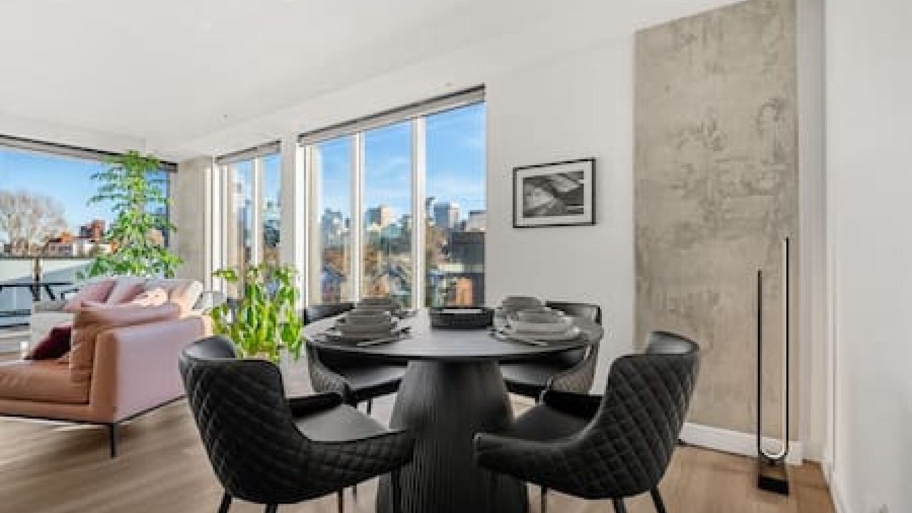 Photo of Others in Kensington