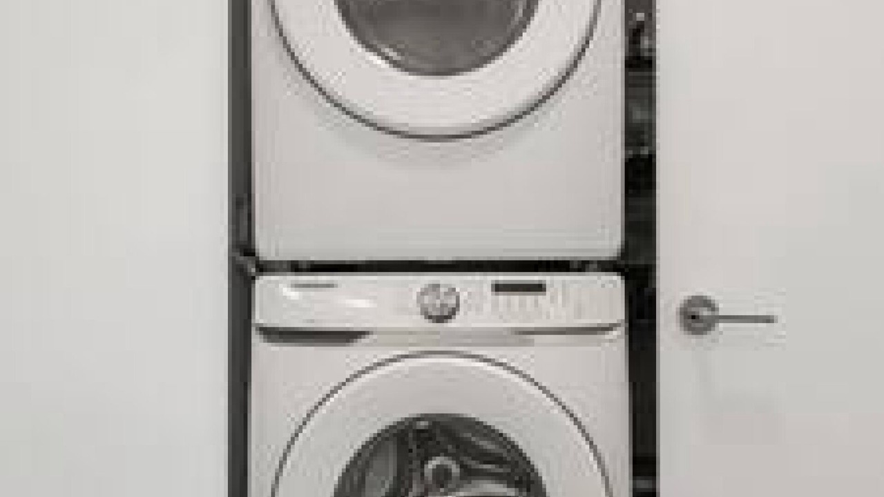 Photo of Others in Kensington