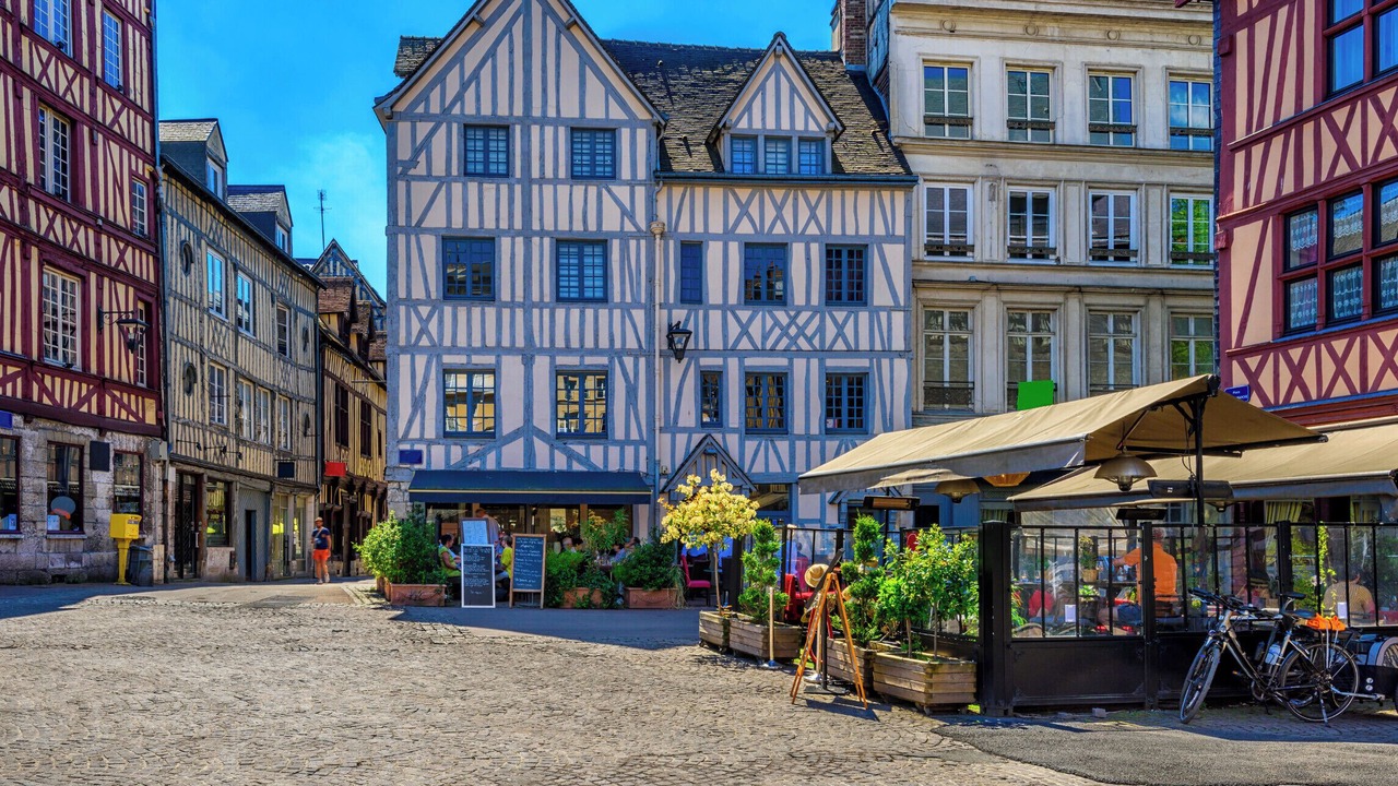 Photo of Others in Quartier Pasteur