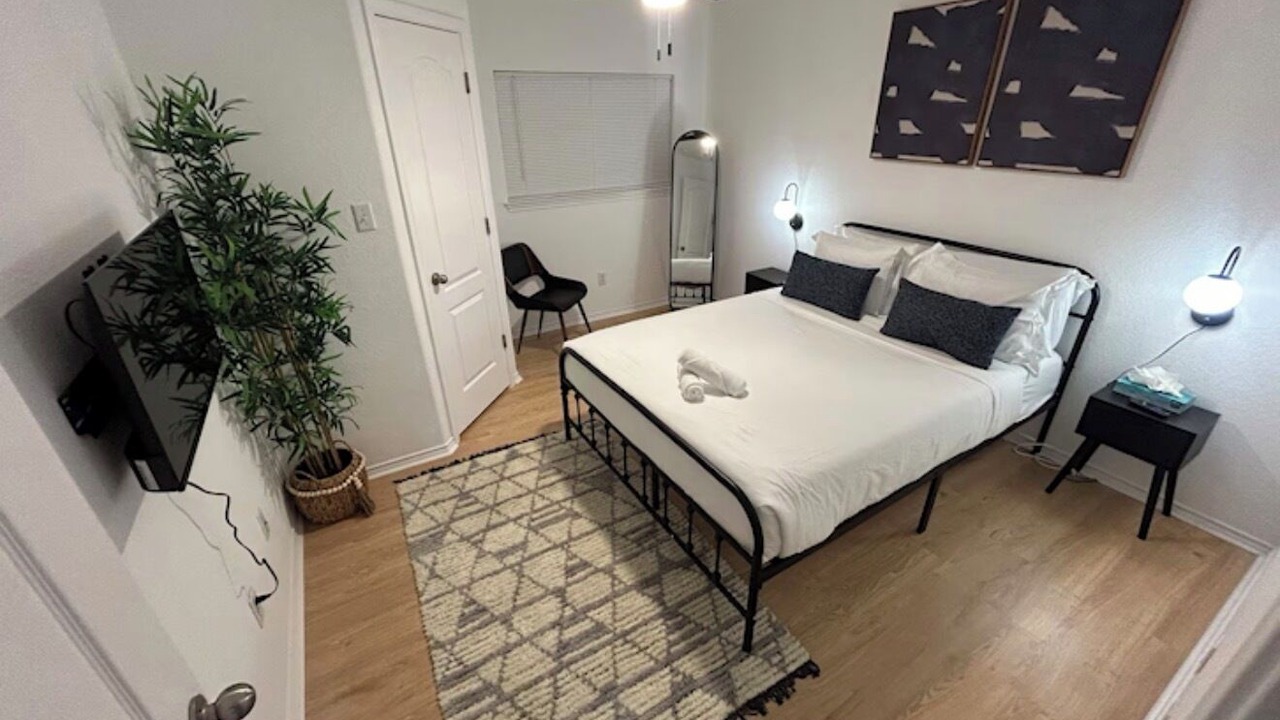 Photo of Bedroom in Hutto