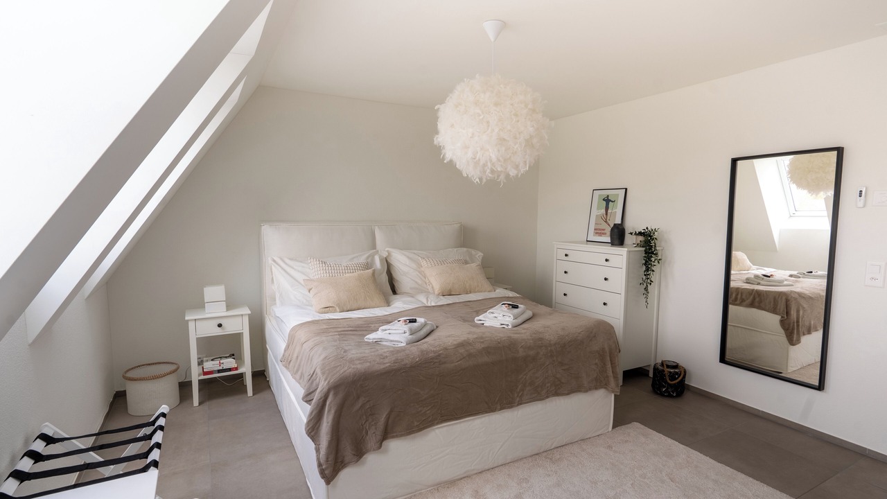 Photo of Bedroom in Center