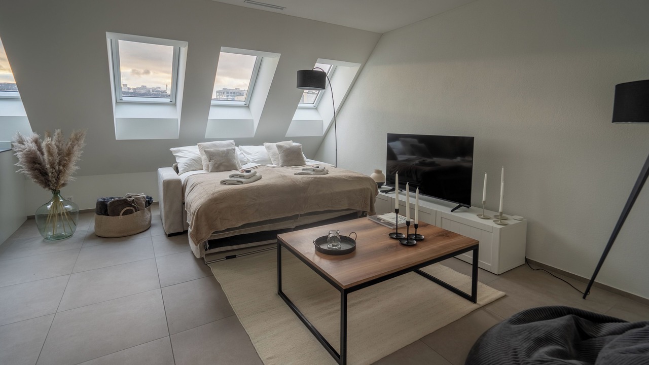 Photo of Bedroom in Center