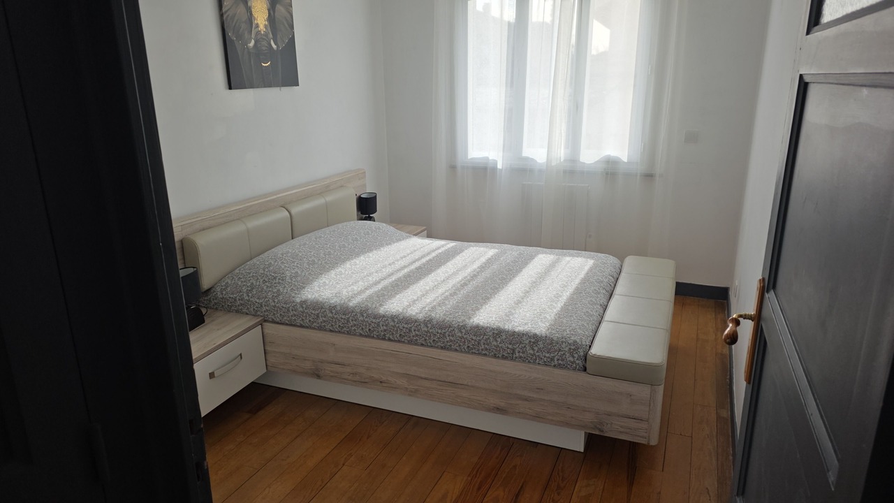 Photo of Bedroom in Bourg-en-Bresse