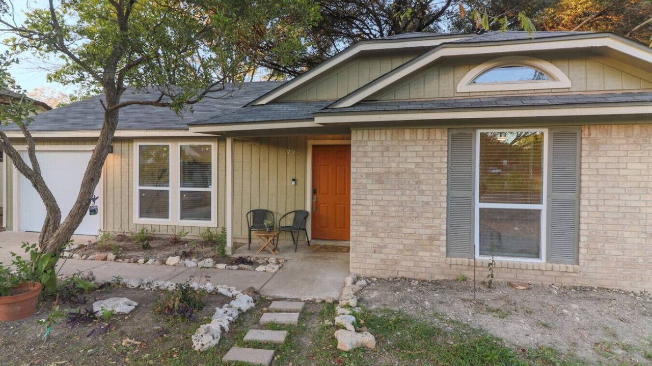 Photo of Others in Buckingham Estates