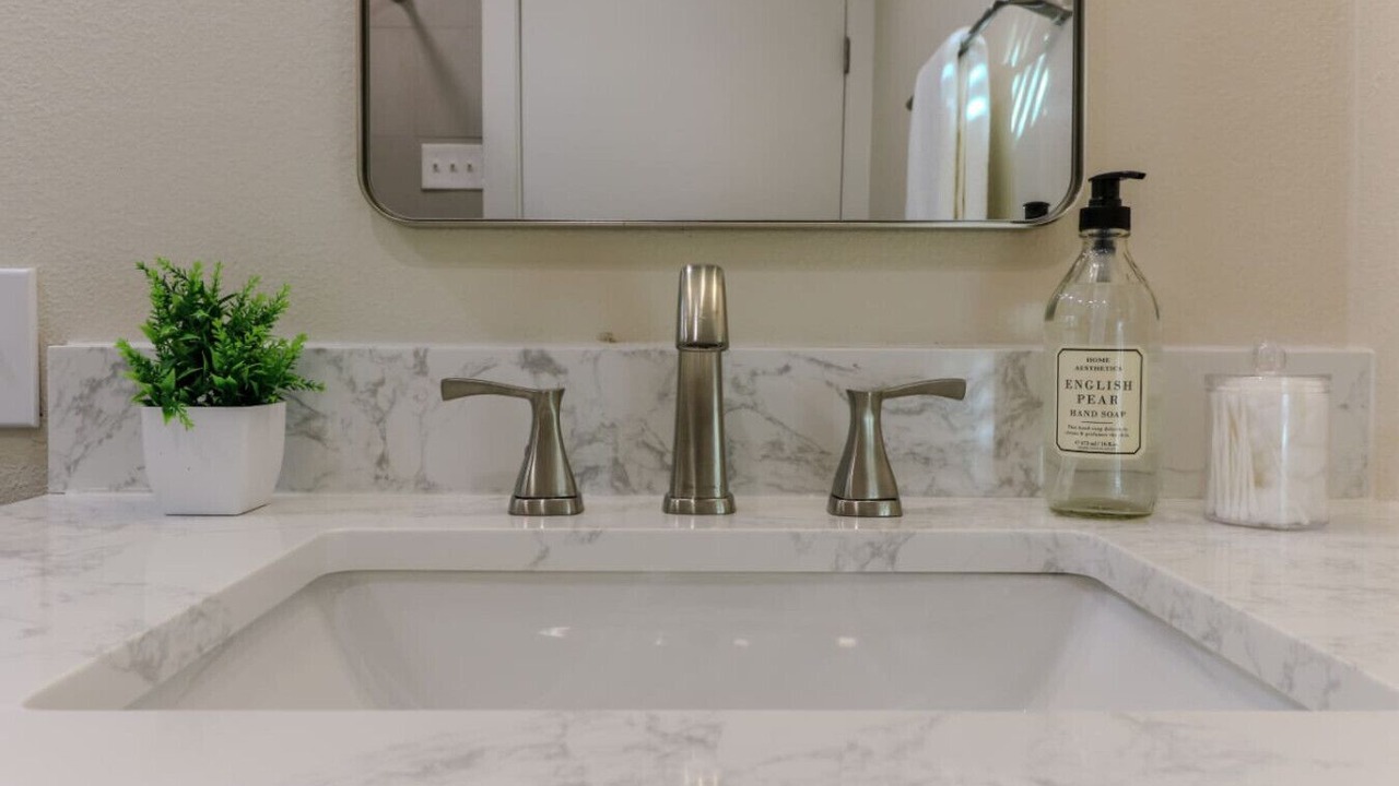 Photo of Bathroom in Buckingham Estates