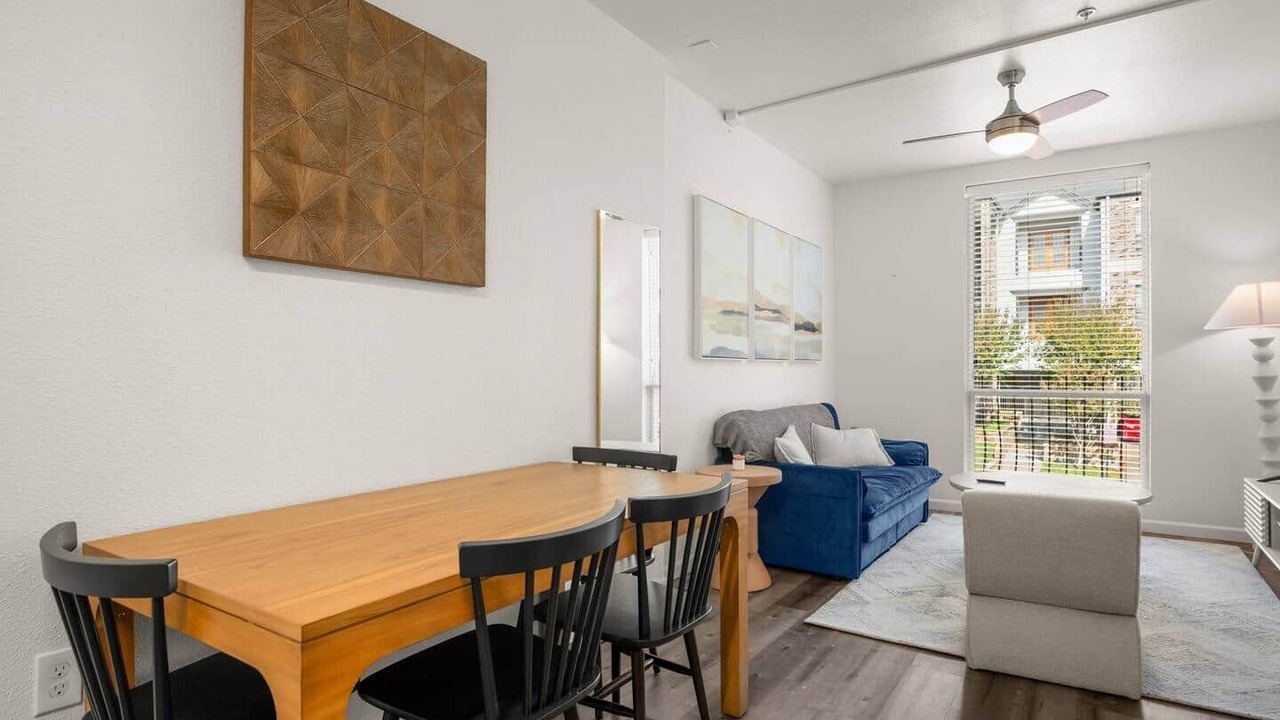 Photo of Livingroom in West Campus