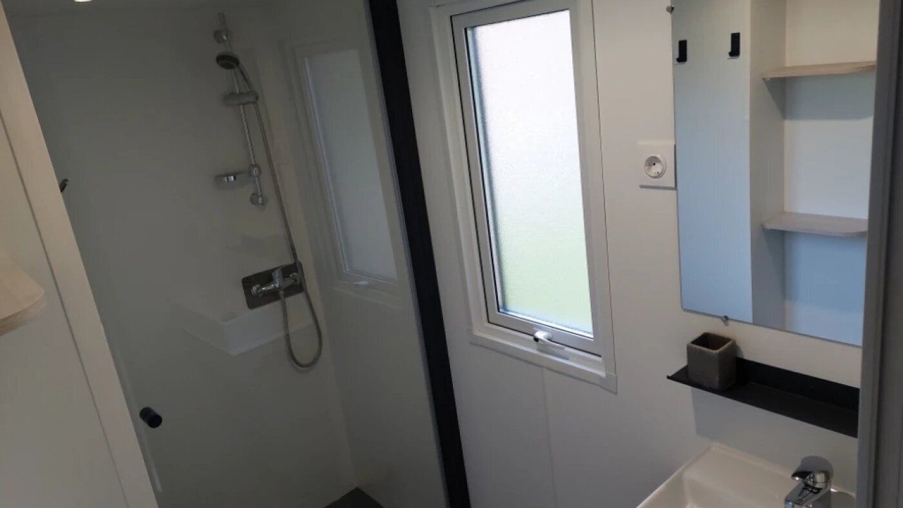 Photo of Bathroom in Chezery Forens