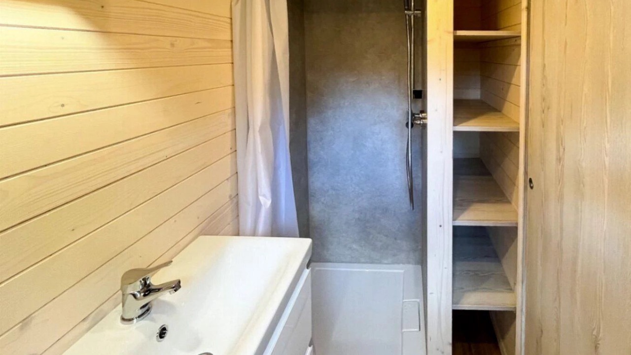 Photo of Bathroom in Neuilly-sur-Marne